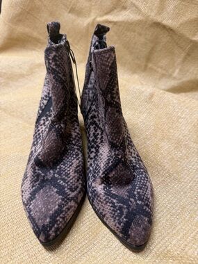 Snake-Print Pointed Toe Ankle Booties in Taupe/Black